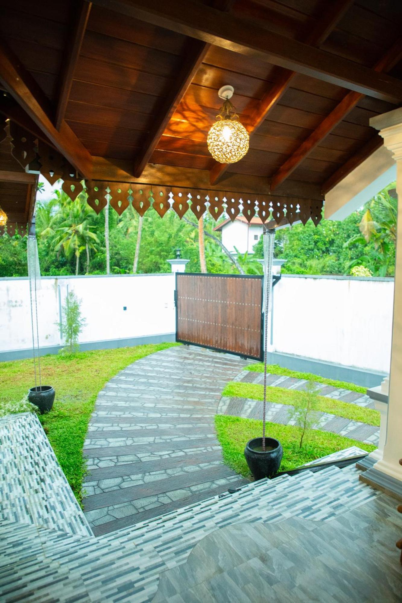 Ranagiri Relaxing Bungalow Bentota Extérieur photo